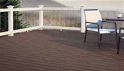 Deckoraotrs_Dekorators_CXT_Composite_Railing_System_Example_Idea_White_Glass