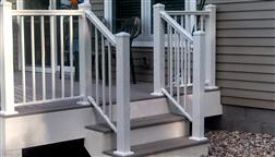 Solutions_Aluminum_Railing_Kit_Round_Stairs