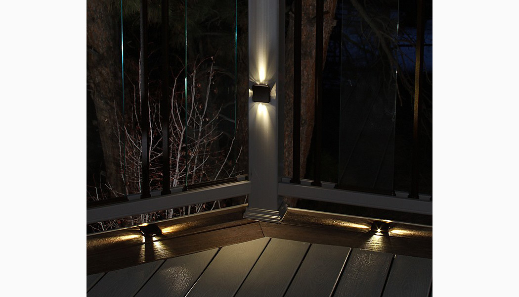 Elite Low Voltage Post Lamps by Dekor Deck Lighting