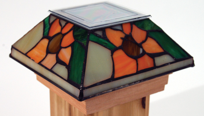 Tiffany-Style Glass Sunflower Solar Light